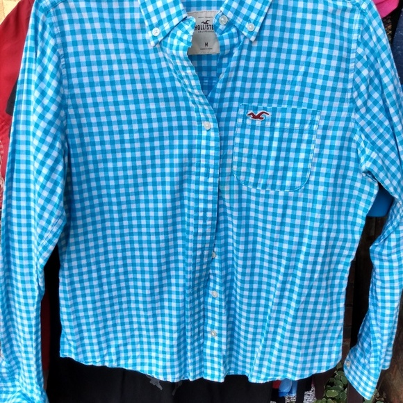Long sleeve button up Hollister shirt - Picture 2 of 2